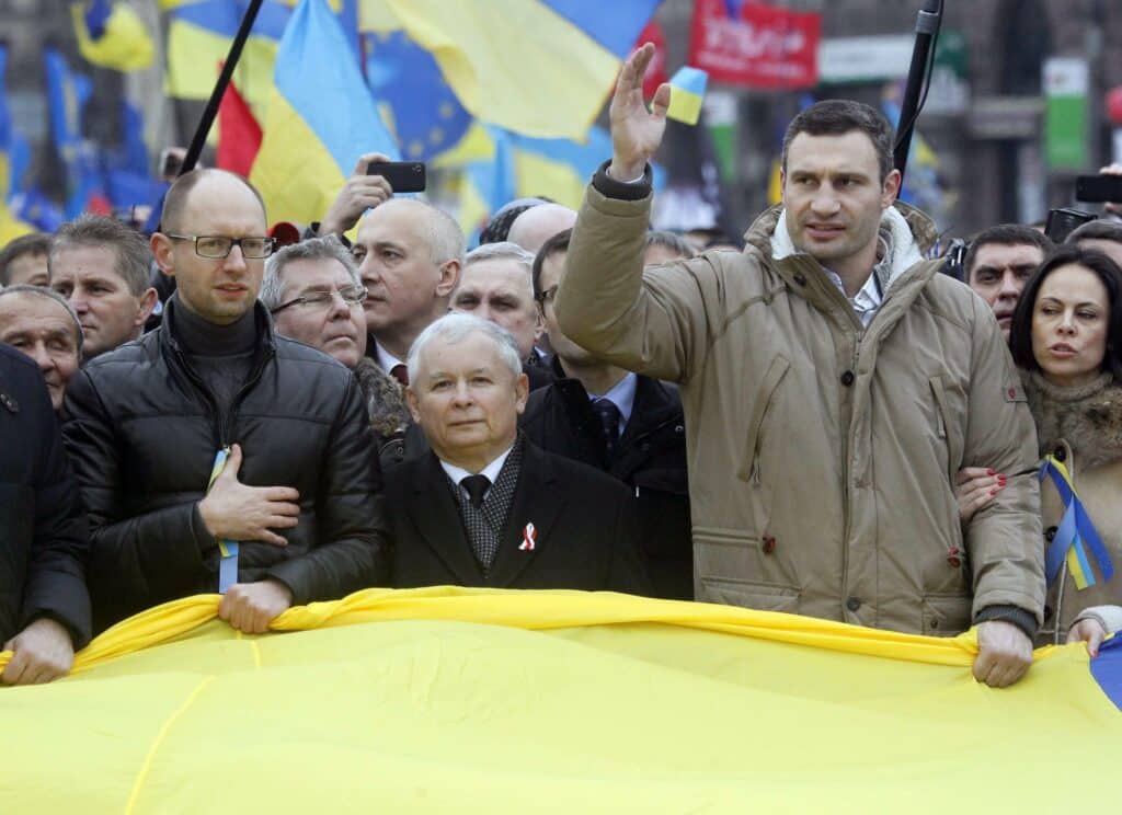 Премьер-министр Польши Матеуш Моравецки и вице-премьер председателя PiS Ярослав Качиньски поехали Киев