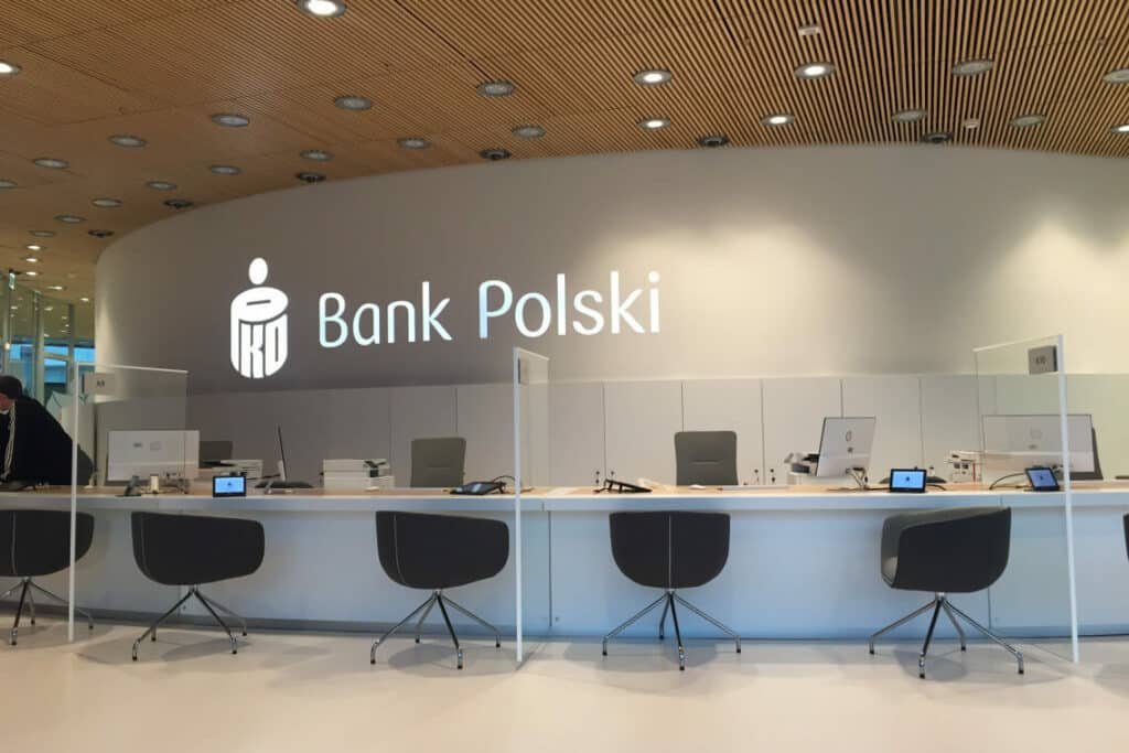 Банк PKO в Польше: обзор, как открыть счет, как пополнить карту, как перевести деньги