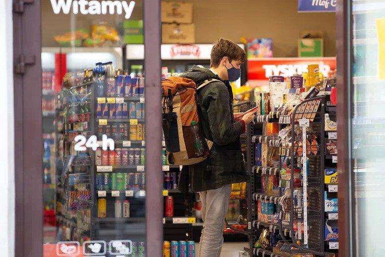 Советник премьер-министра Чехии порекомендовал чехам ездить шопинг в Польше