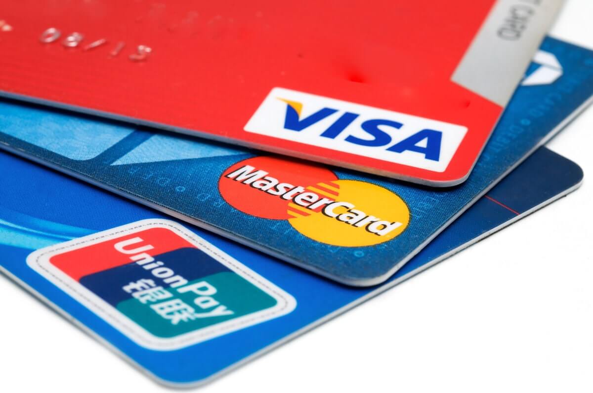 UnionPay в Польше: можно ли платить и где получить карту?